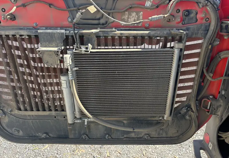 2022 Bobcat T76 photo 34