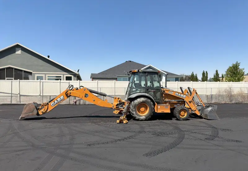 2012 Case 580 Super N photo 54